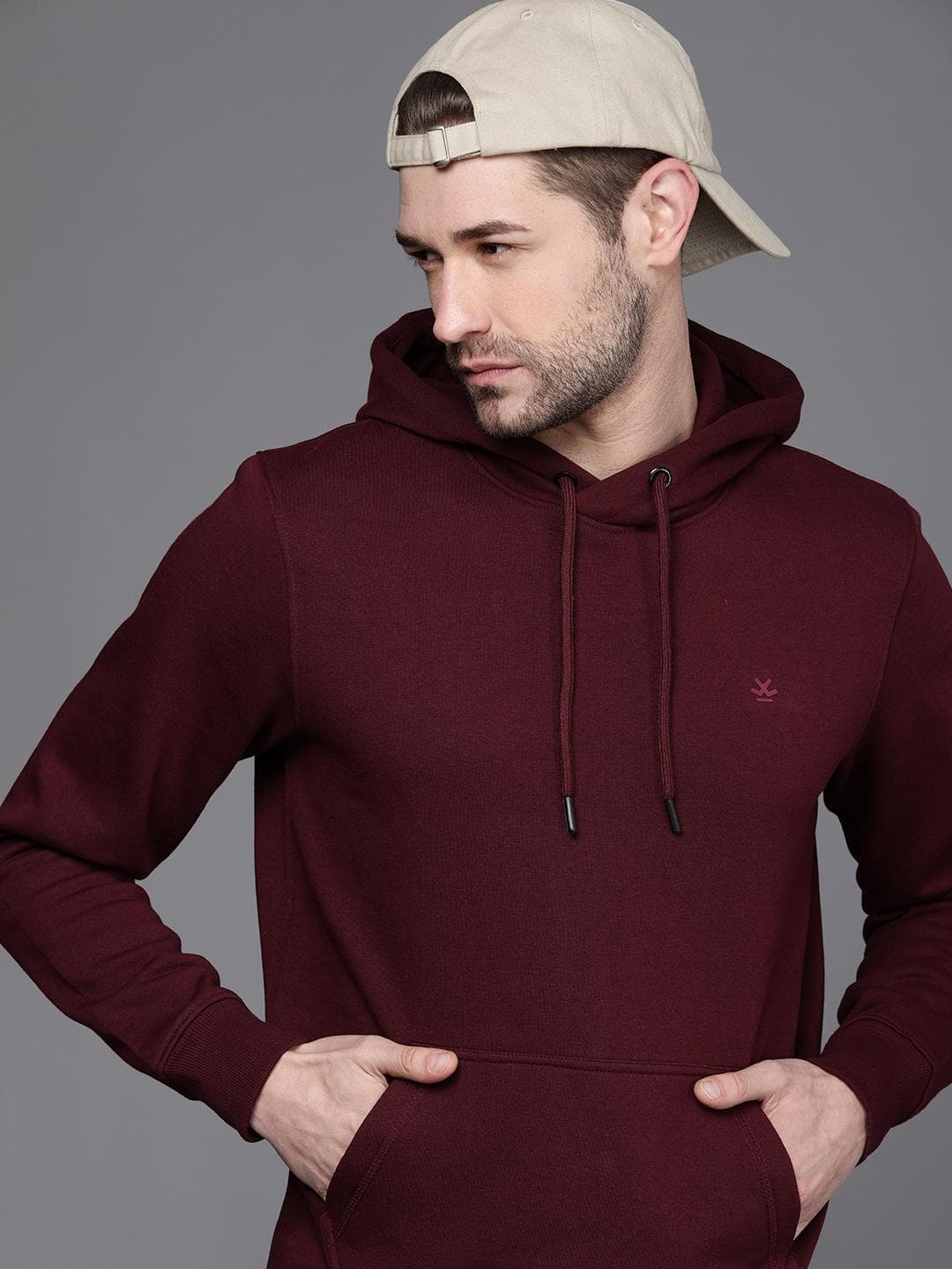WROGN Men Maroon Solid Hooded Sweatshirt