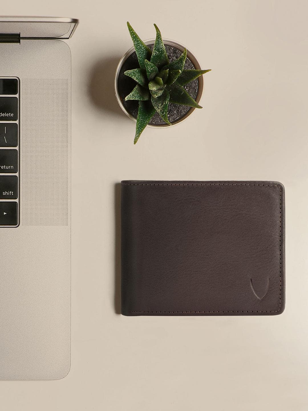 Hidesign Men Brown Textured Leather Two Fold Wallet