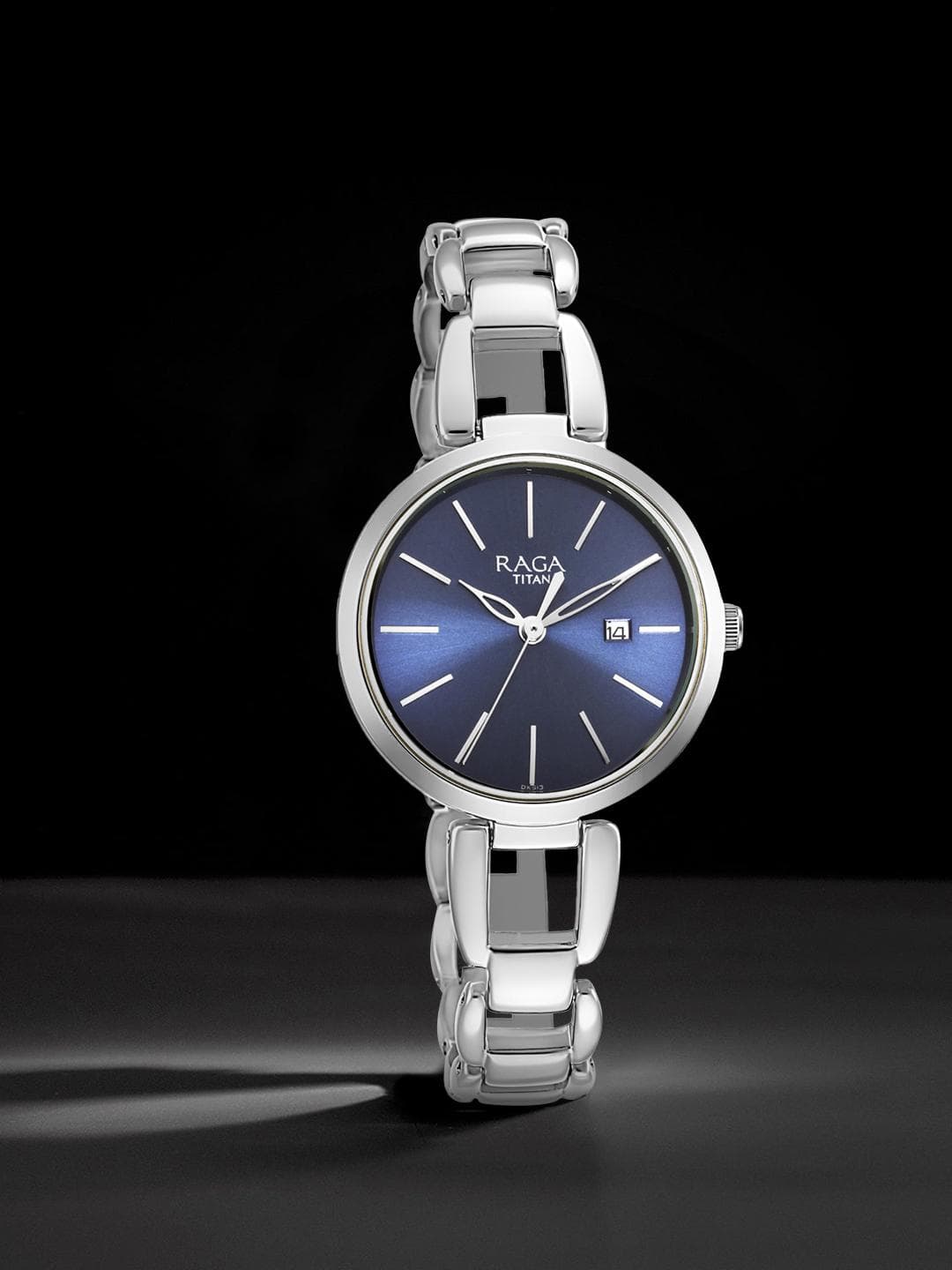 Titan Raga Viva Quartz Analog With Blue Dial Watch For Women - Nt2642sm02