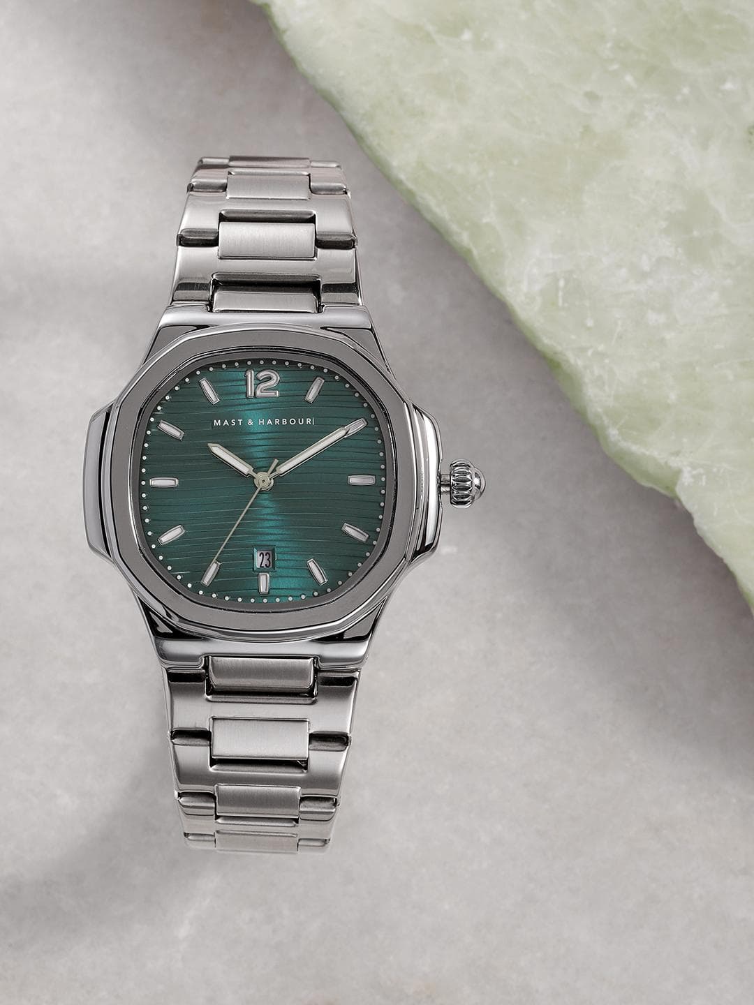 Buy Mast & Harbour Men Green Dial & Gunmetal Toned Straps Analogue Watch MFB PN W1188G - - Accessories for Men