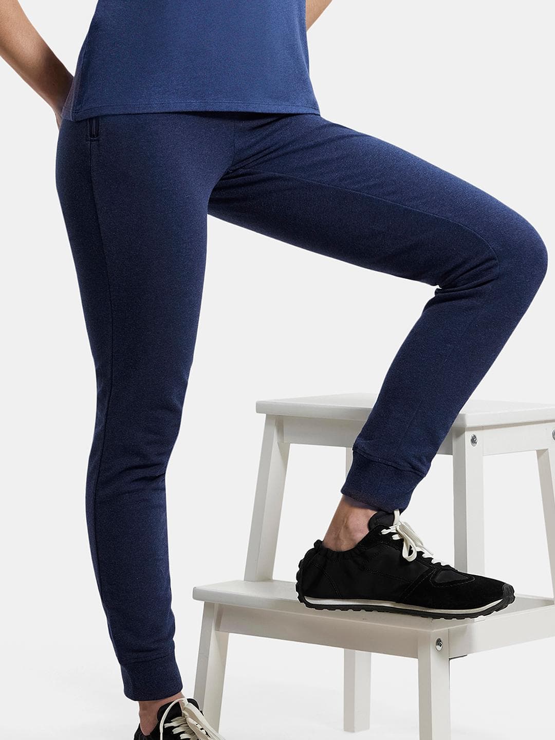 Jockey Super Combed Cotton French Terry Slim Fit Joggers With Zipper Pockets-1323