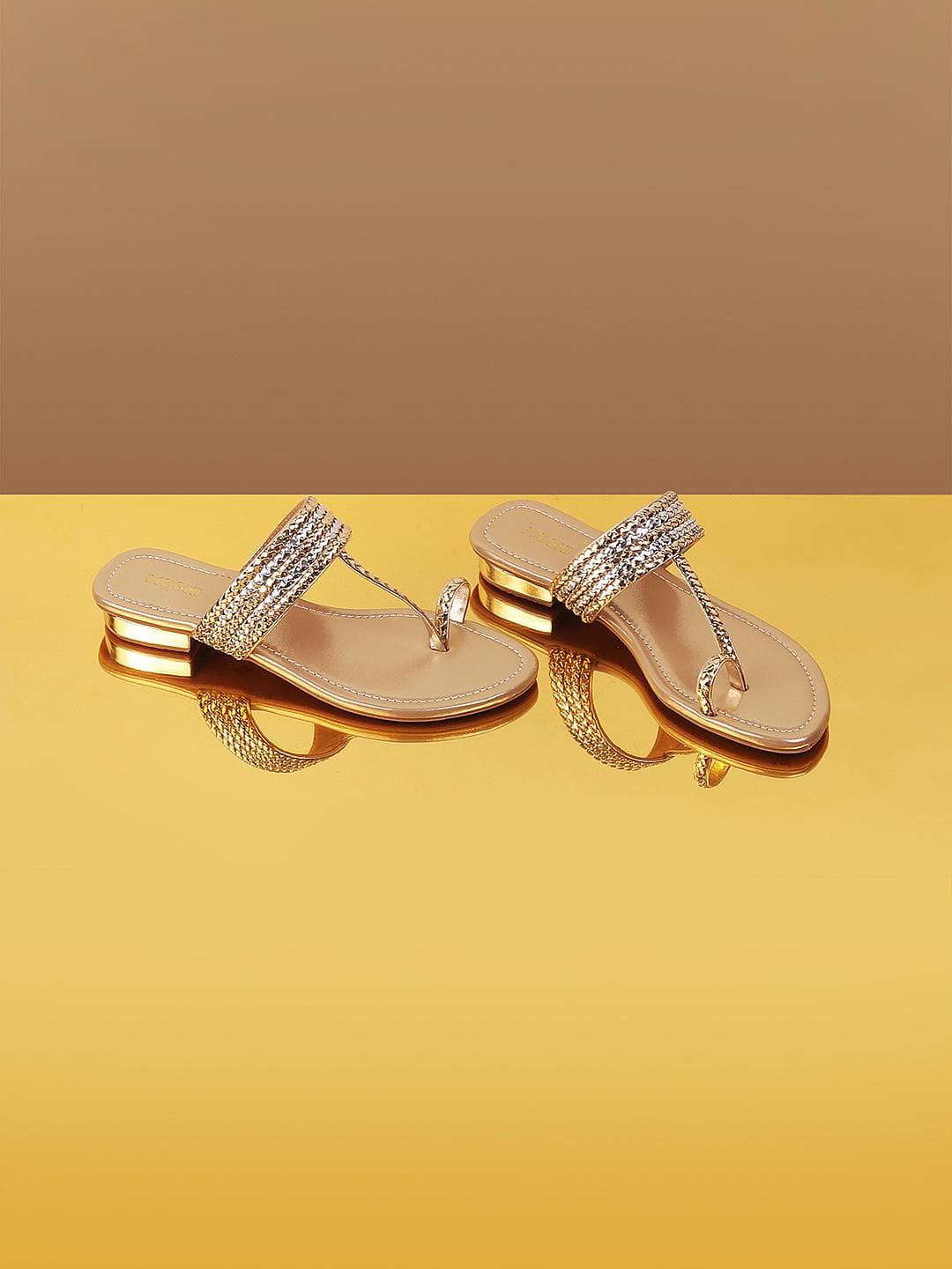 Mochi Womens Gold-Toned One Toe T-Strap Block Heel