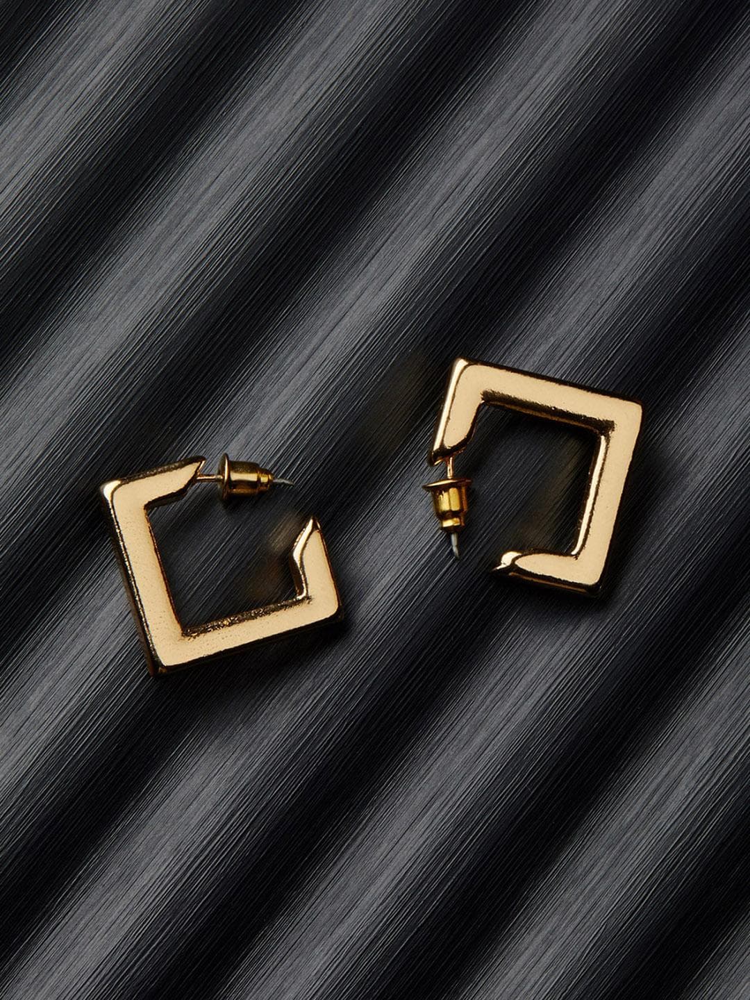 Buy Accessorize London Women Gold Reconnected Angular Hoop Earring - - Accessories for Women