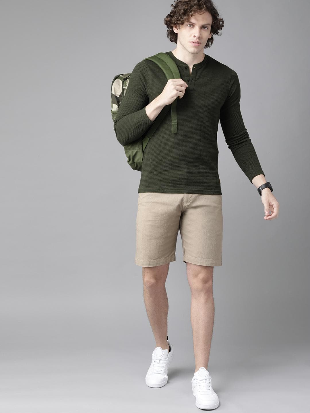 Roadster Men Green Self-Design Henley Neck T-shirt