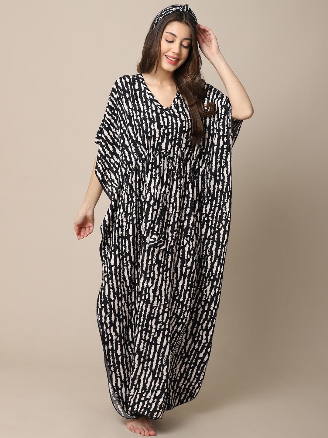 Claura Black Printed Maxi Nightdress