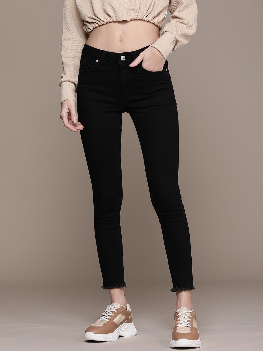MANGO Women Skinny Fit Stretchable Cropped Jeans