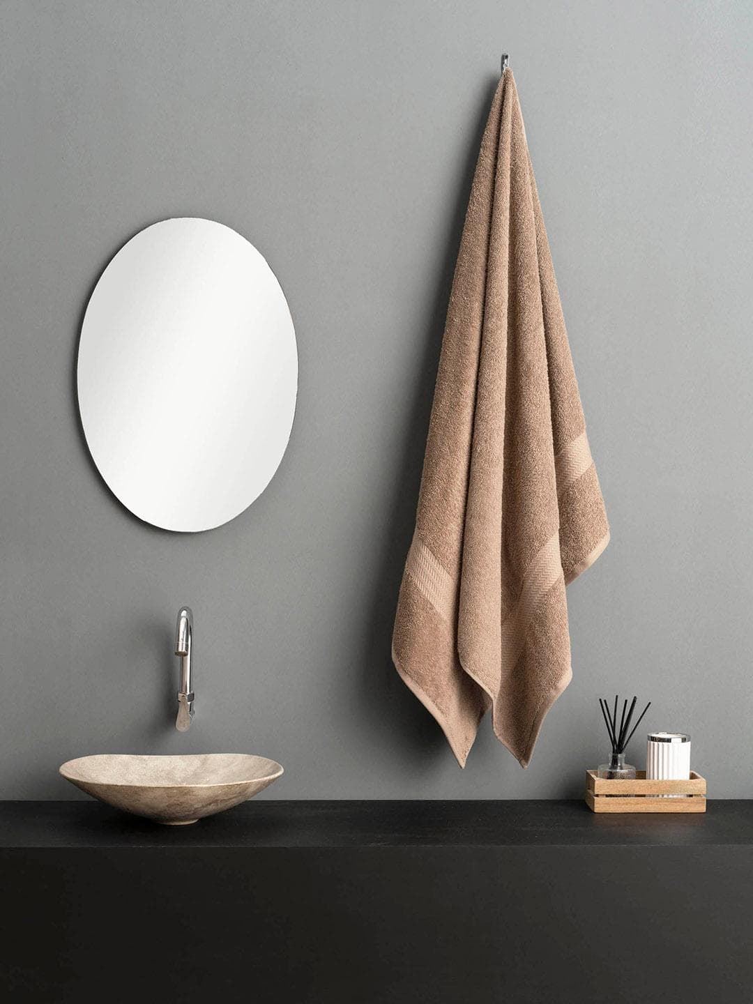 DDecor Beige Solid Cotton 500GSM Super Soft Adult Regular Bath Towel-59x30In