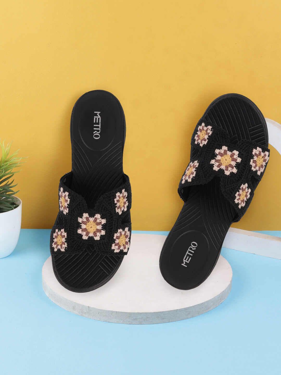 Metro Women Wedge Heels Sandals