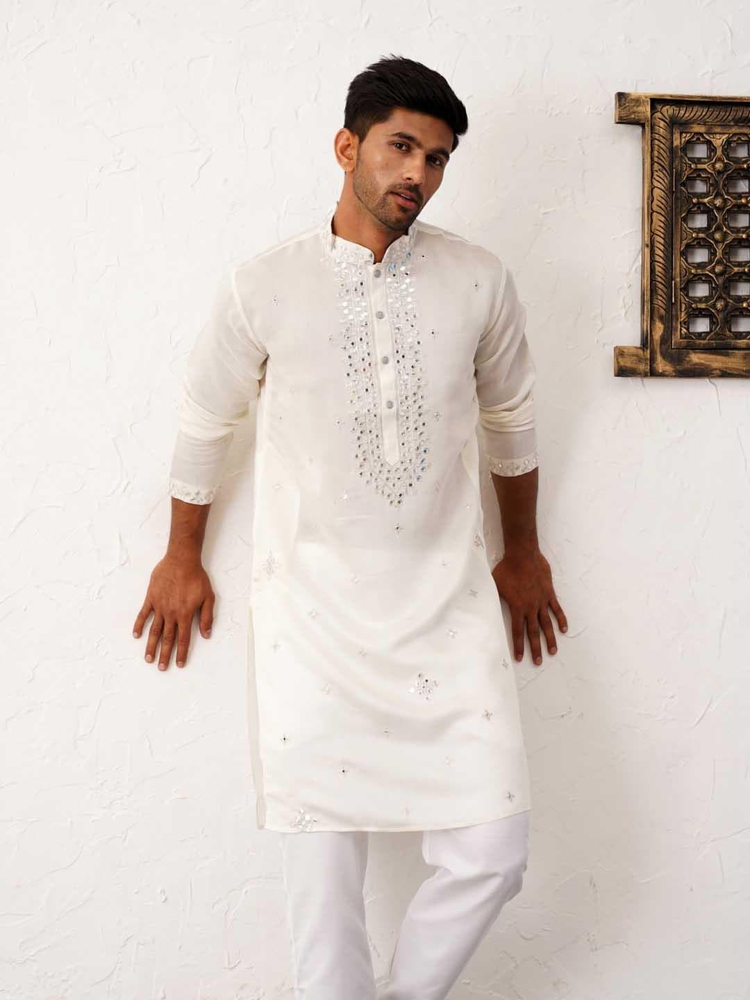 Jompers Embroidered Mandarin Collar Mirror Work Straight Republic Day Kurta with Pyjamas