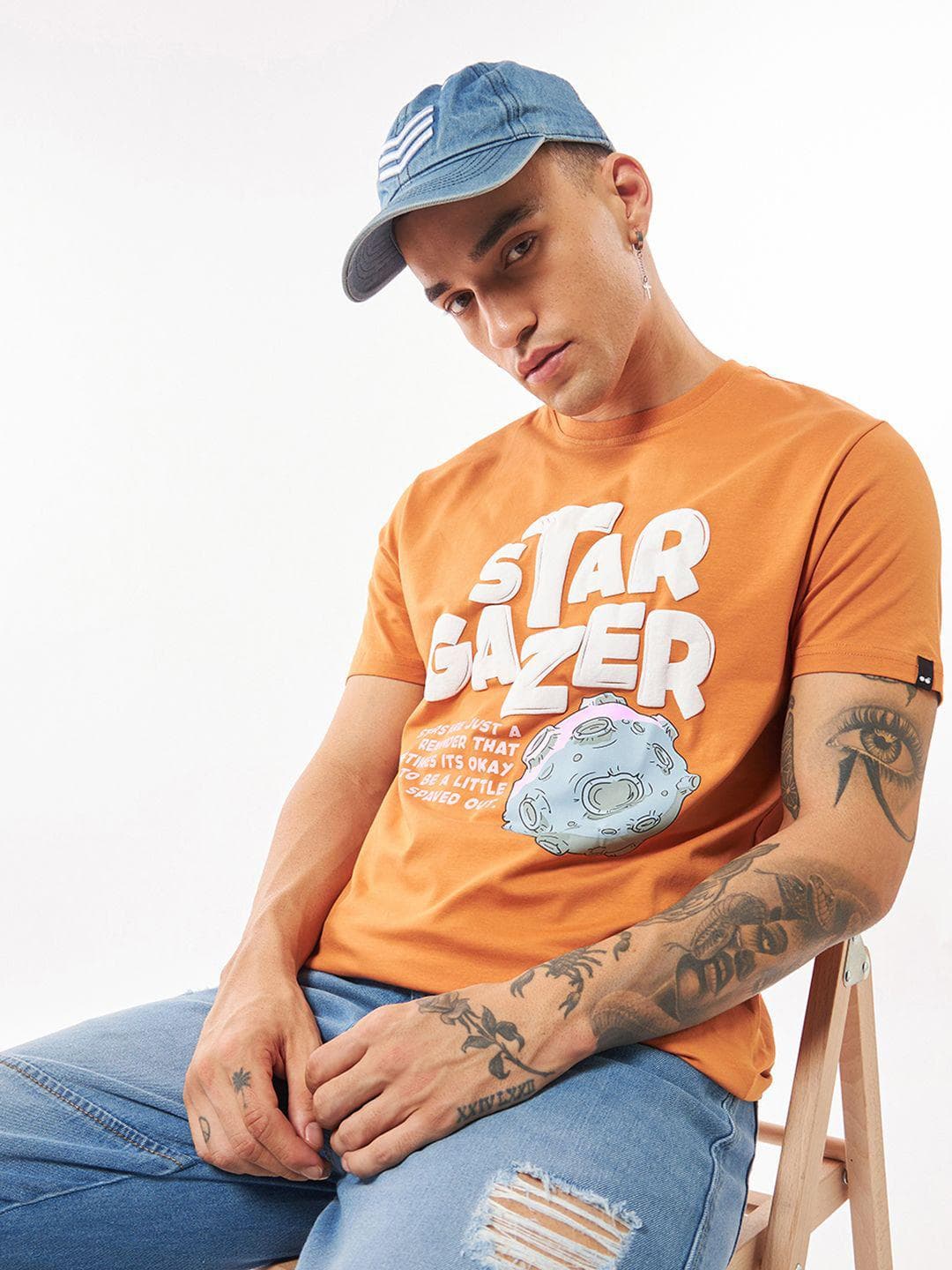 Bewakoof Men Typography Printed Round Neck Cotton T-Shirt