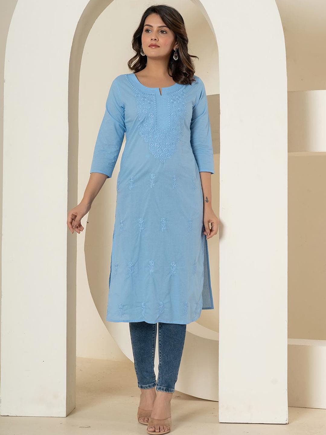 Yufta Floral Embroidered Notched Round Neck Chikankari Pure Cotton Straight Kurta