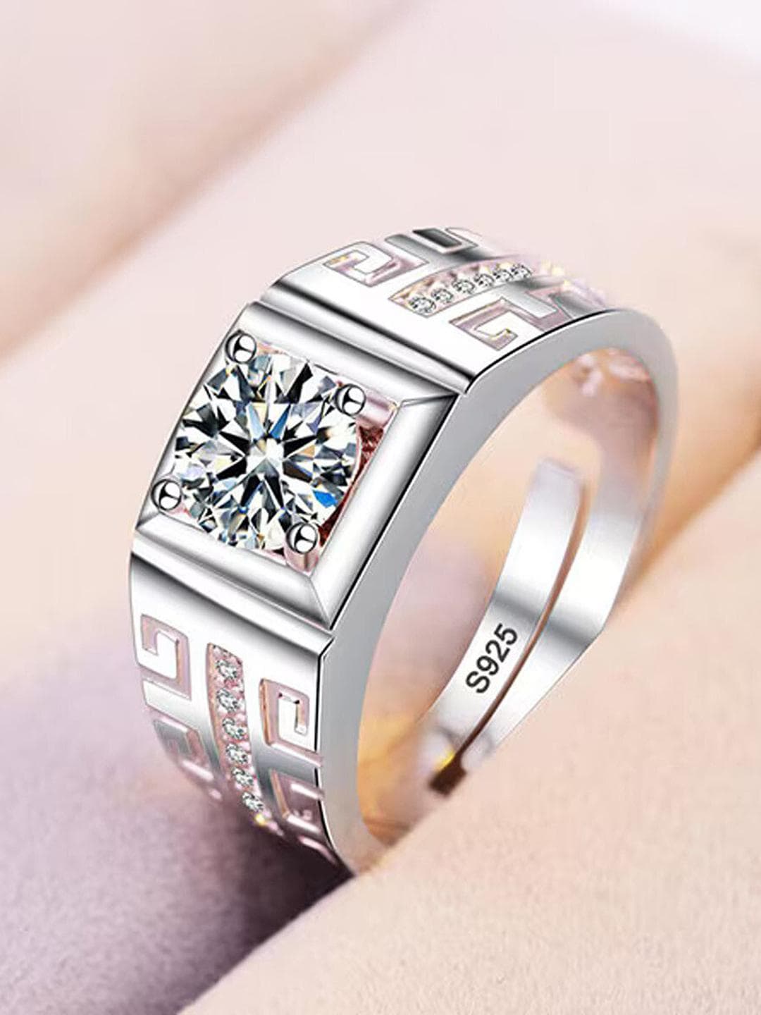 Lila Men 925 Sterling Silver American Diamond Stone Studded Adjustable Finger Ring