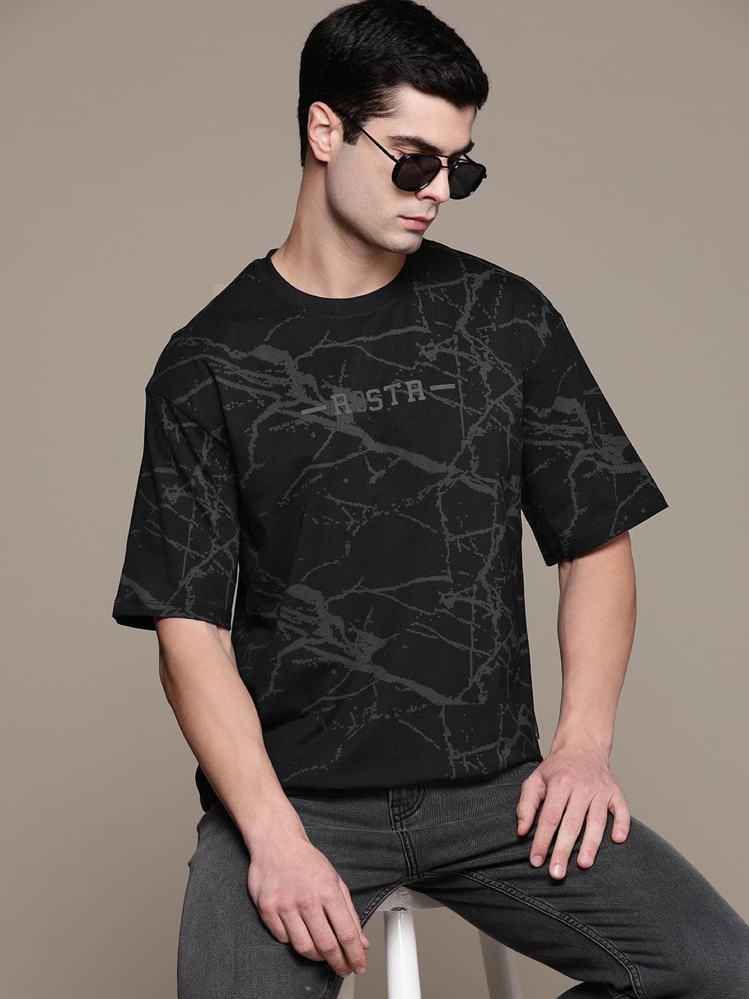 The Roadster Lifestyle Co. Printed Drop-Shoulder Sleeves Pure Cotton T-shirt
