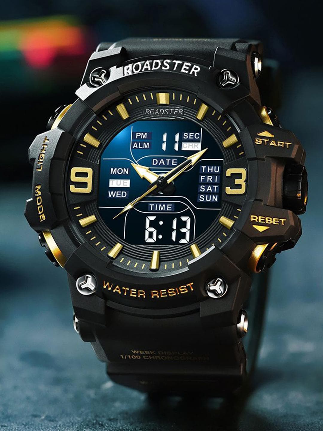 The Roadster Lifestyle Co Men Water Resistant Watch RDSTR-8049-GOLD