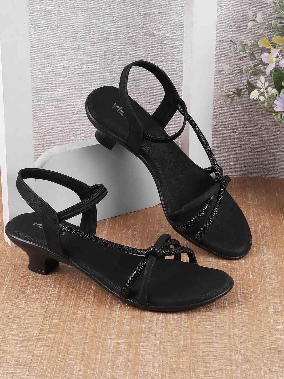 Metro Womens Black Kitten Knot style Heel Sandals