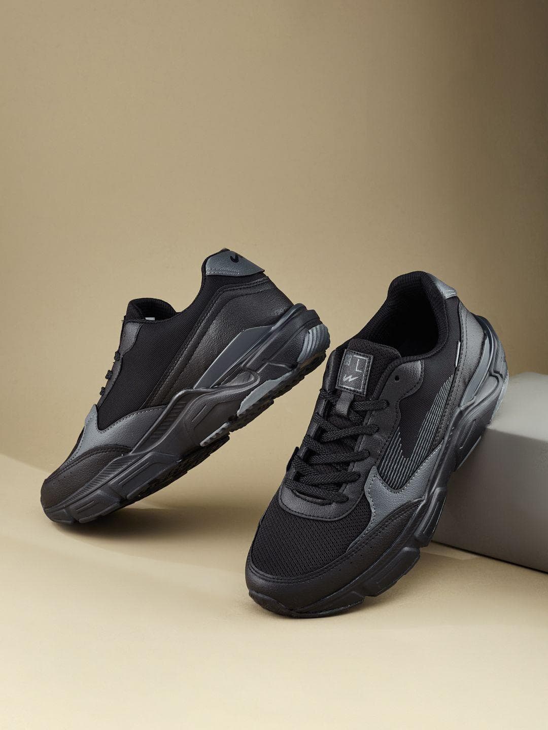 Campus Men POD Lace-Ups Sneakers