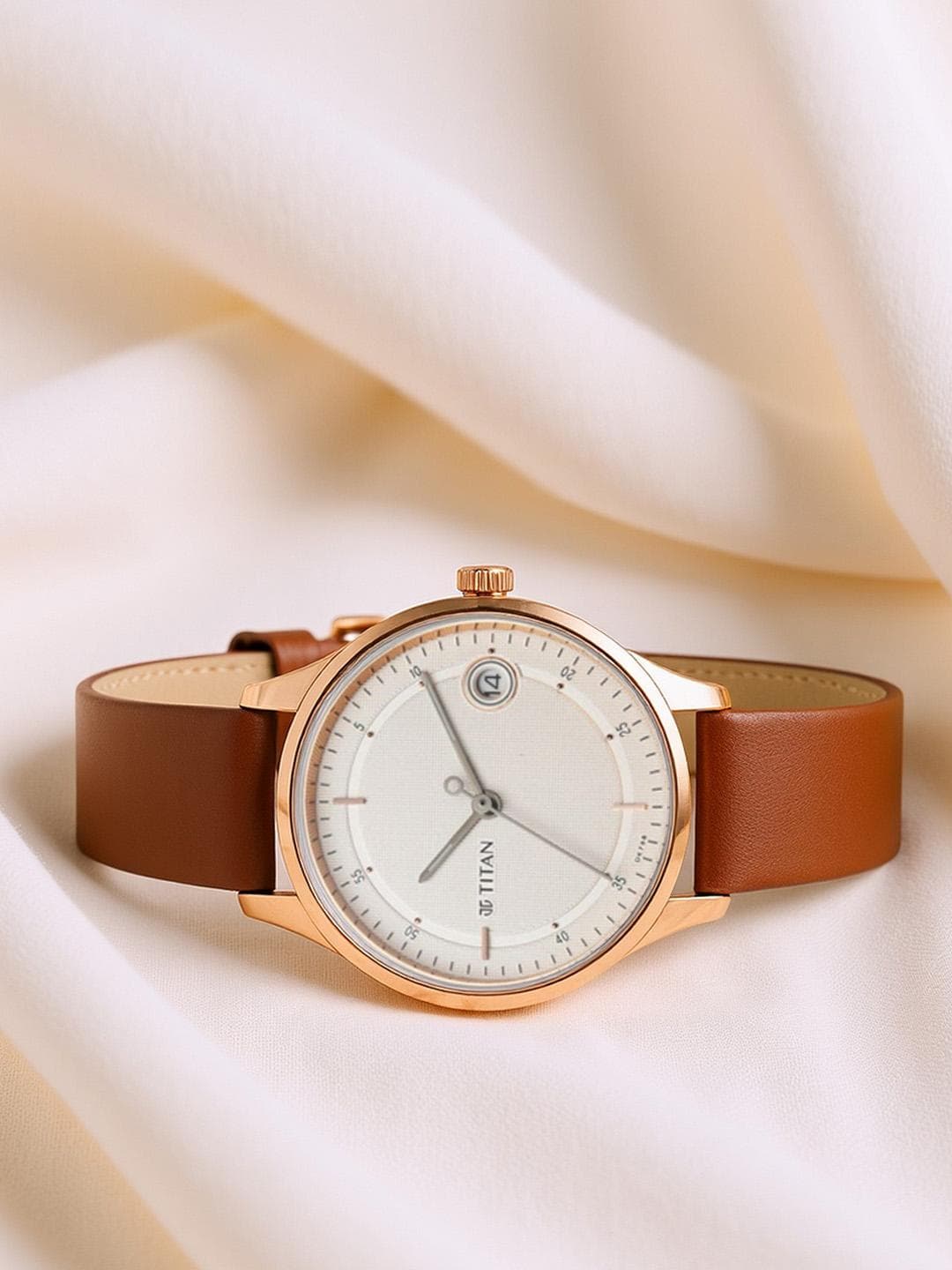 Titan Workwear Quartz Analog With White Dial Watch For Women - Nt2649wl01
