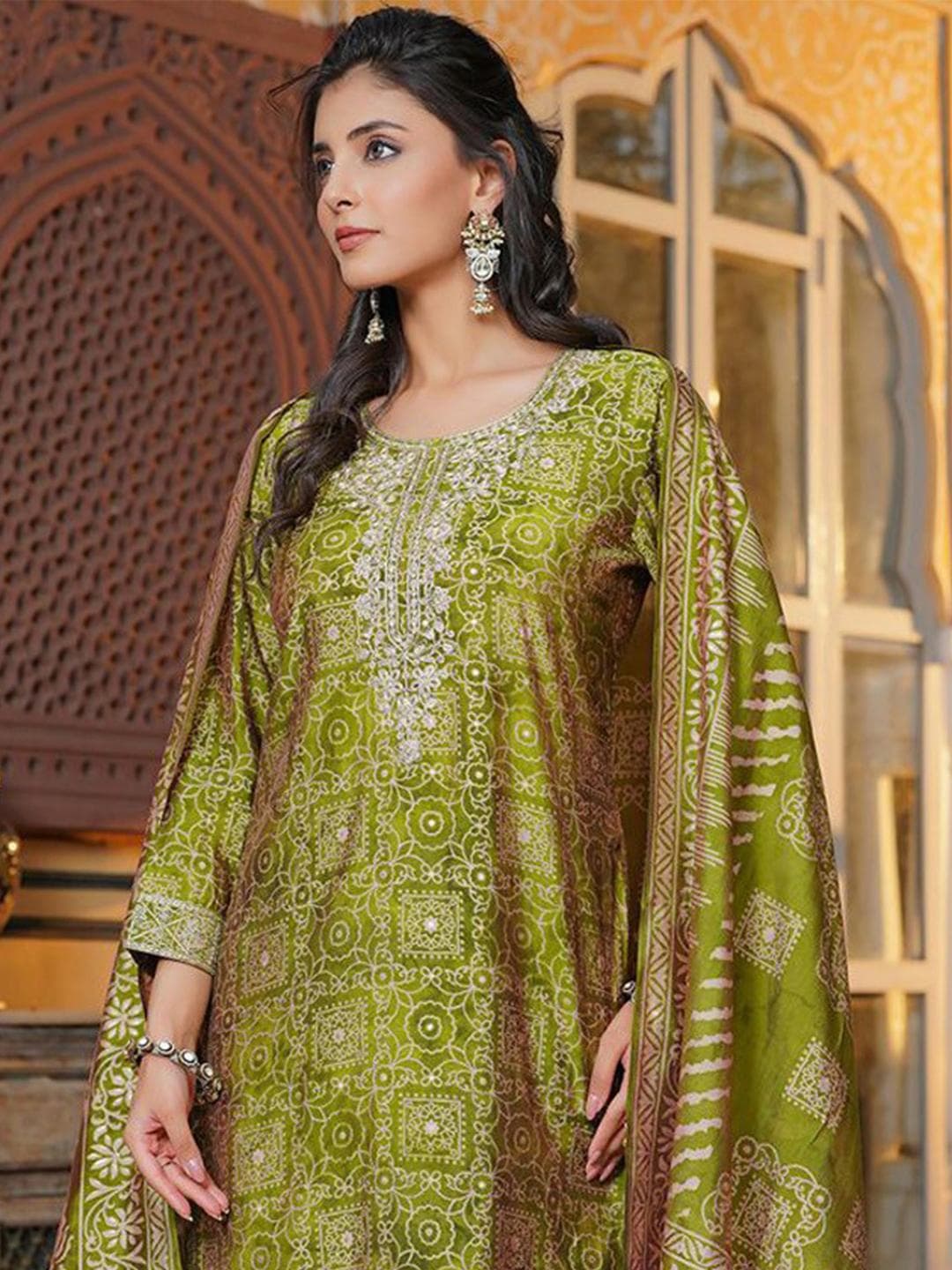 AHIKA Women Ethnic Motifs Printed Kurta with Trouser & Dupatta