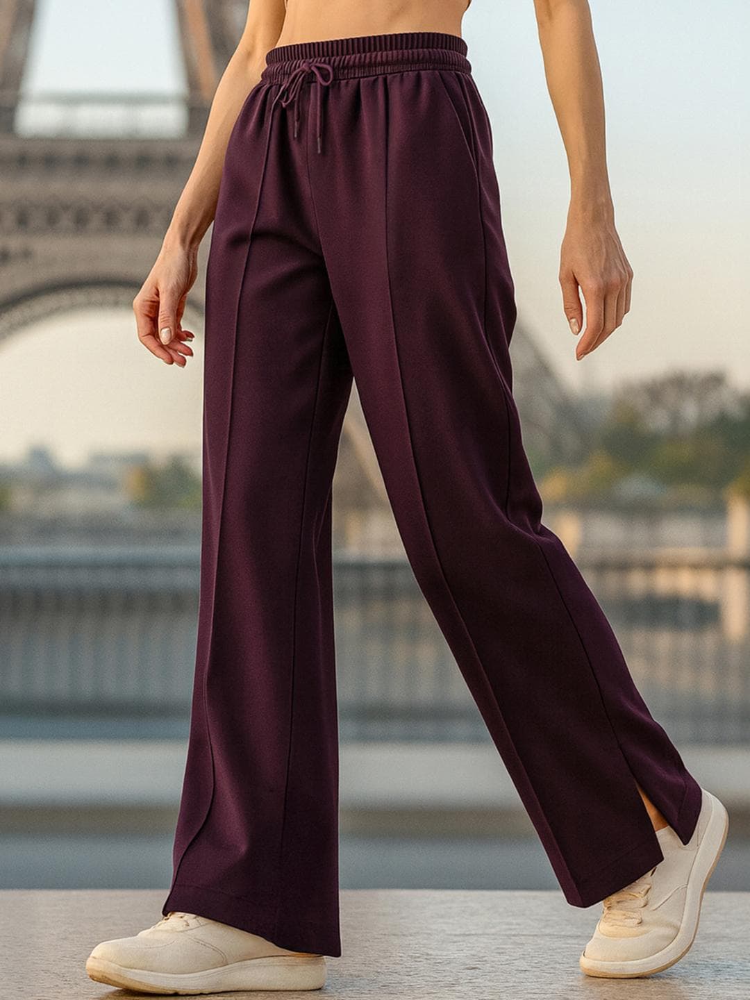 Bewakoof Women Regular Fit Mid Rise Track Pants