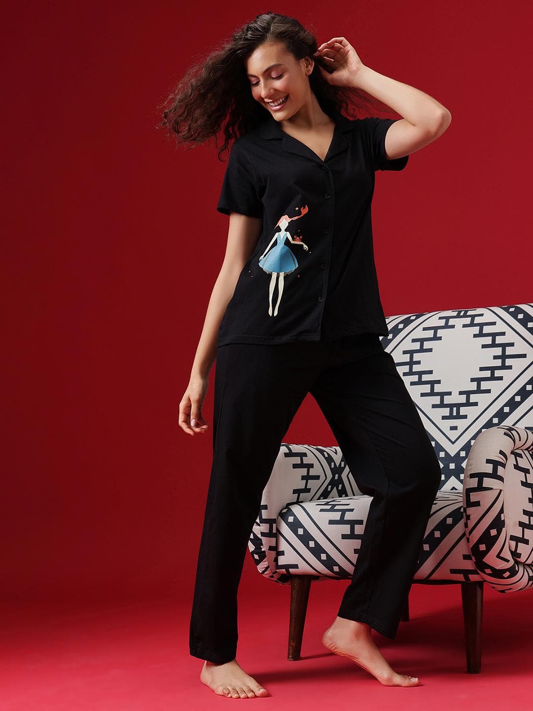 Clovia Women Black Printed Night suit