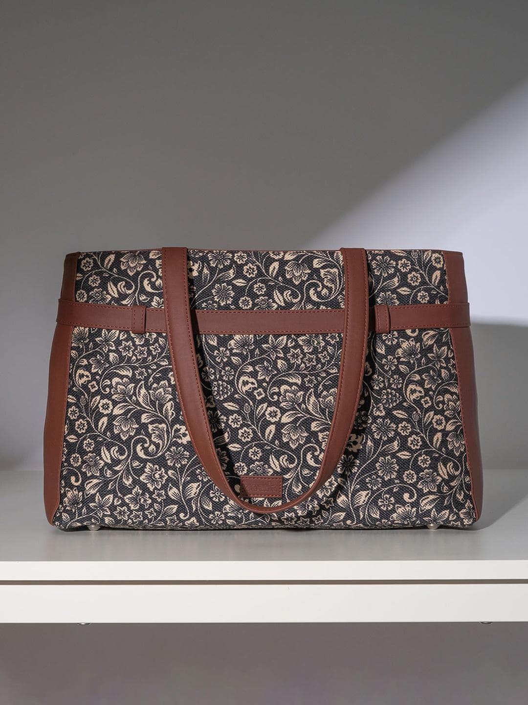 ZOUK Women Ethnic Motifs Printed Shopper Leather Tote Bag