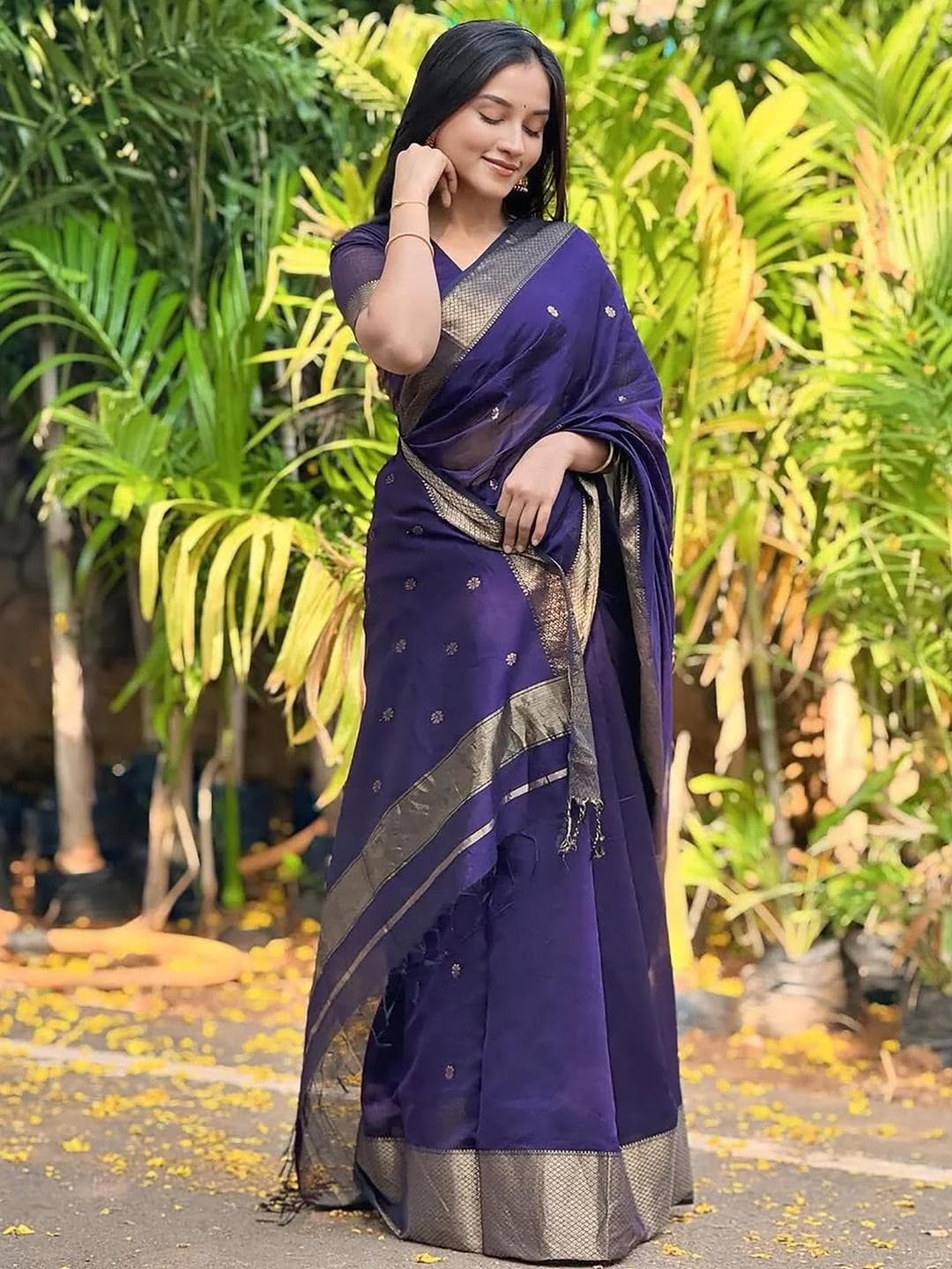 Woven Blue Designer Banarasi Silk Blend Saree