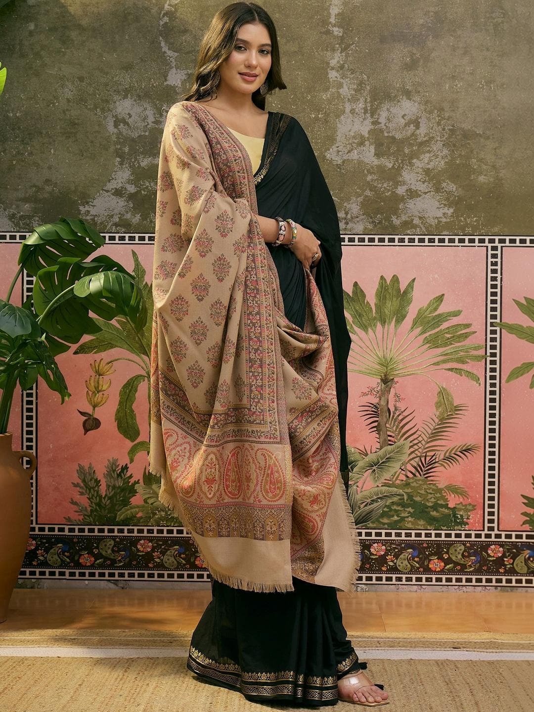 Pashmina Women Ethnic Motifs Paisley Beige shawl