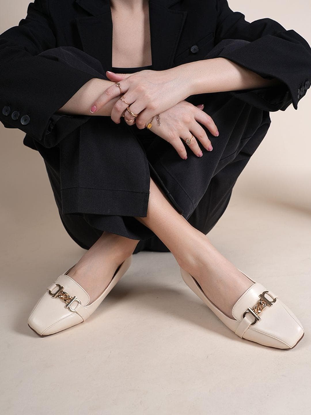 Lavie Women Party Mojaris Flats