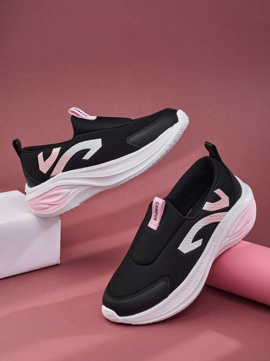 Campus GISEL Women Mesh Walking Non-Marking Shoes