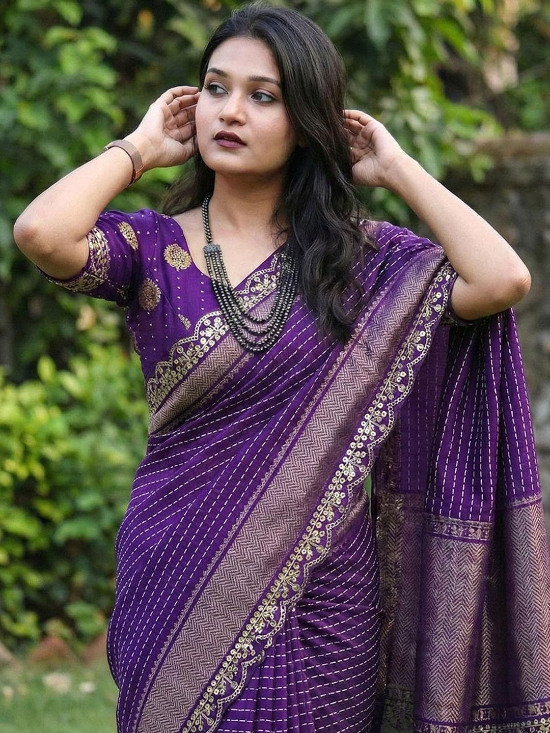 Peachmode Ethnic Motifs Zari Silk Blend Designer Saree