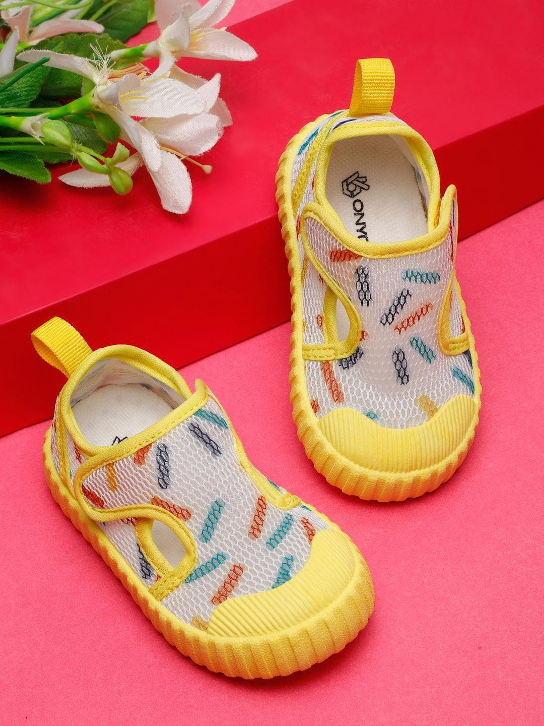 ONYC Unisex Kids Woven Design Slip-On Sneakers