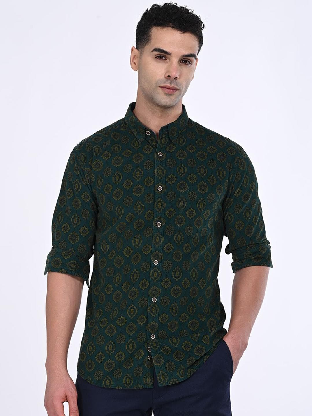 Indian Terrain Men Classic Slim Fit Floral Opaque Printed Casual Shirt