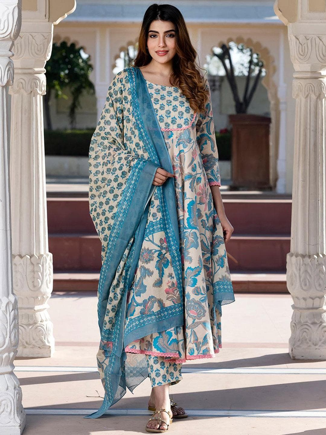 KALINI Women Floral Printed Regular Pure Cotton Kurta with Trousers & With Dupatta