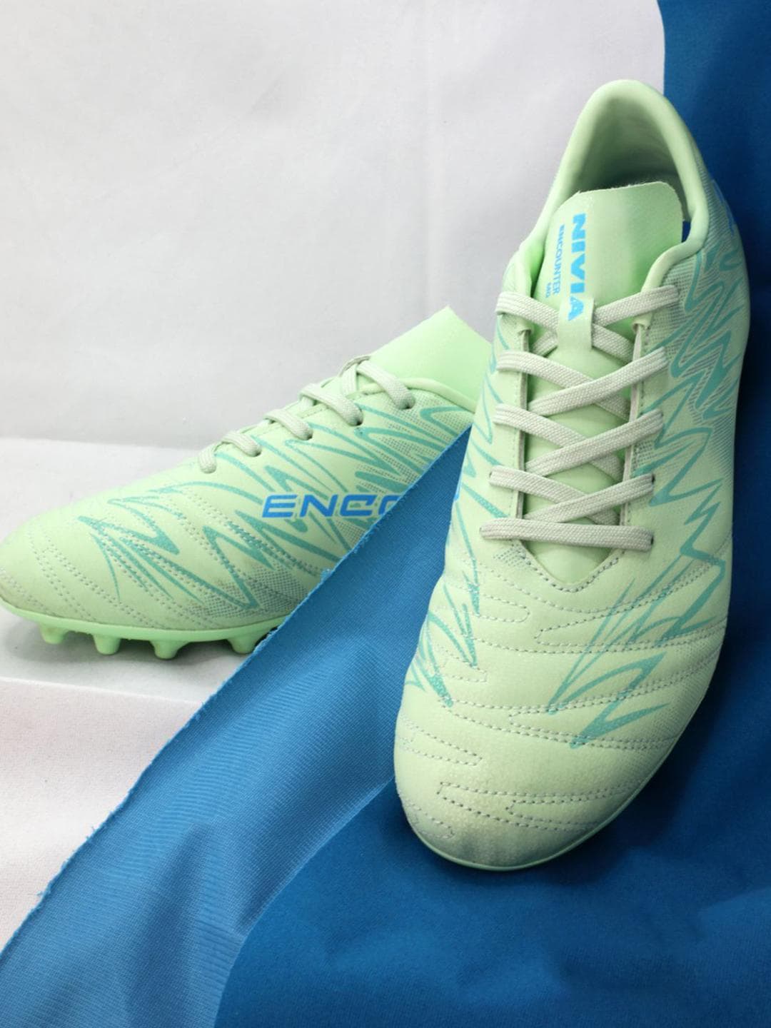 Buy Nivia Men Pastel Green Encounter MG 11 Futsal Shoe - - Footwear for Men