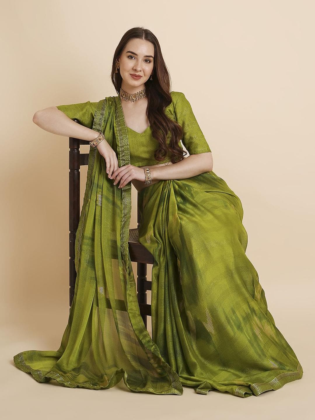 RATAN Women Shimmer Chiffon Printed Saree With Unstitched Blouse Piece