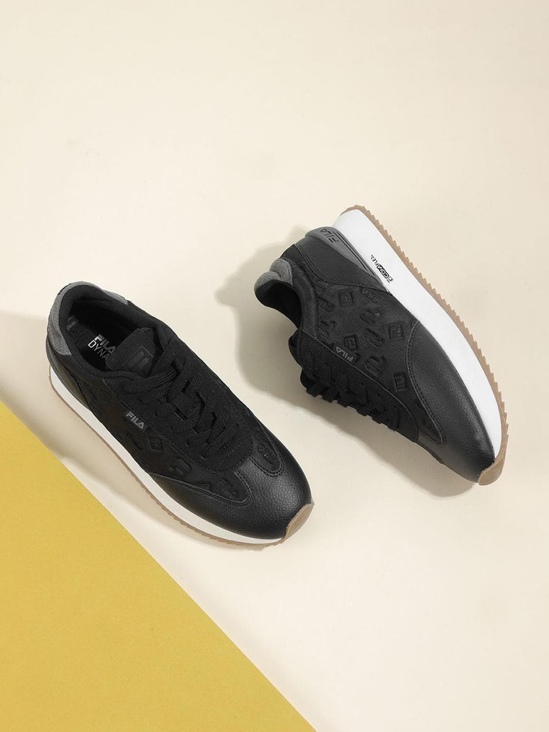 FILA Men JO-DEBO Lace-Up Walking Shoes