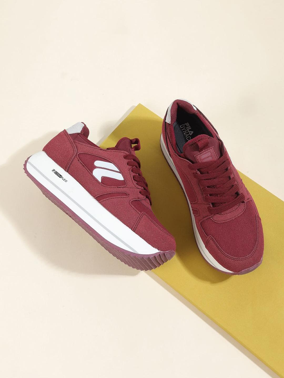 FILA Women JO-FRANNIE Lace-Up Walking Shoes