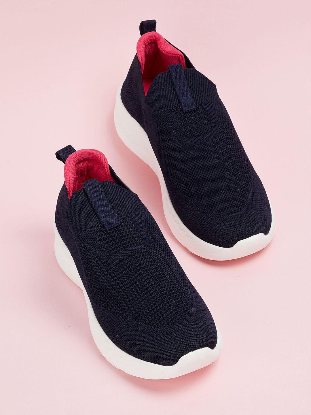max Women Running Shoes