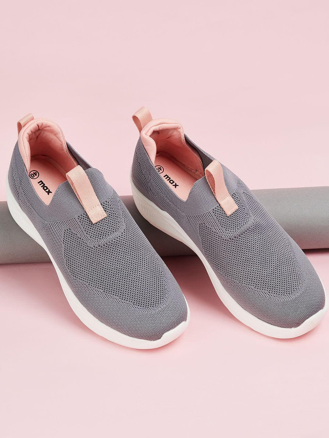 max Women Running Shoes