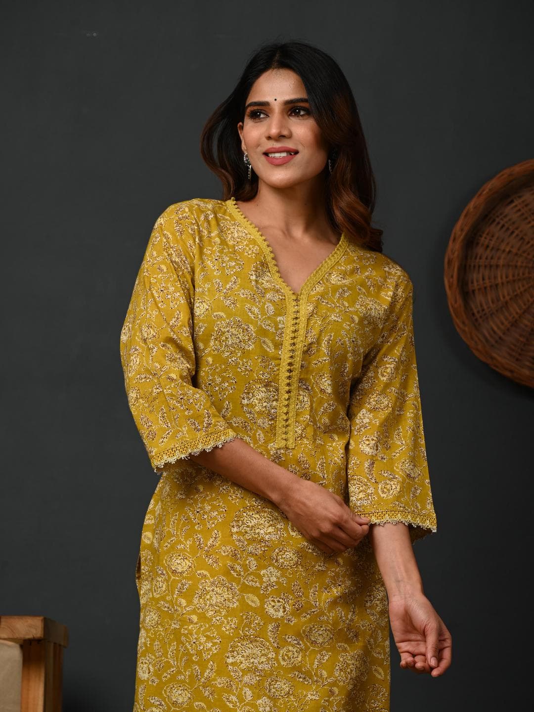 Rimeline Floral Printed V-Neck Pure Cotton Straight Kurtas
