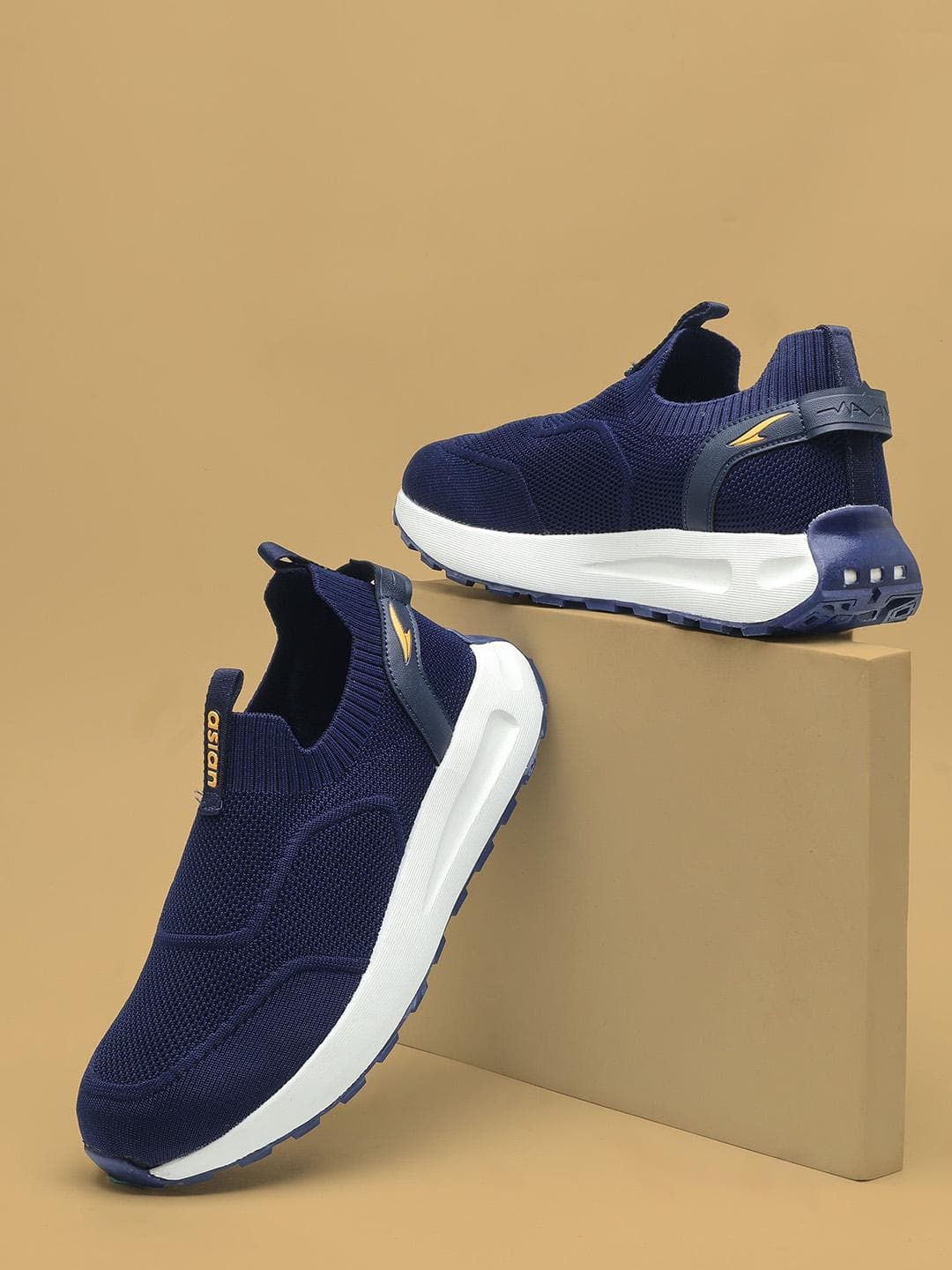 ASIAN Wind Pro-11 Men Woven Design Slip-On Sneakers