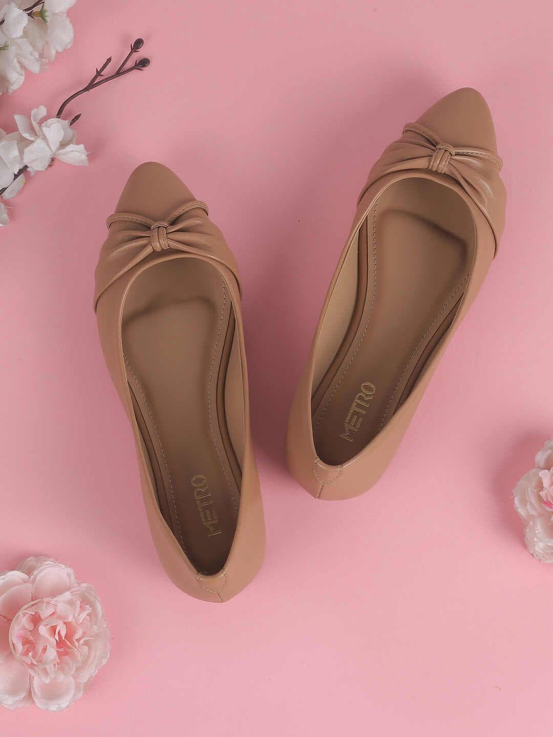 Metro Women Pointed-Toe Ballerinas