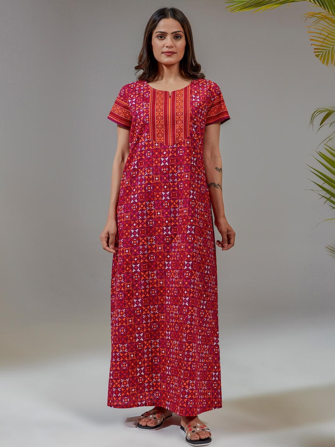 Nihsamah Women Printed Maxi Nightdress