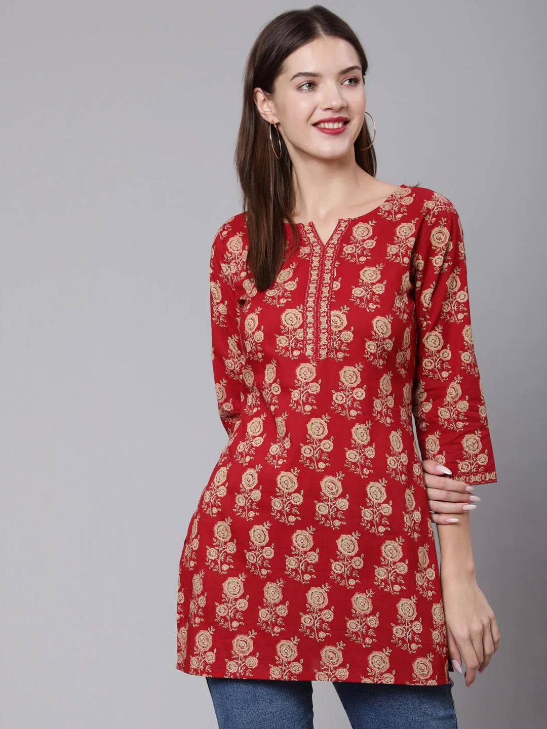 VICITRA Women Floral Printed Kurti