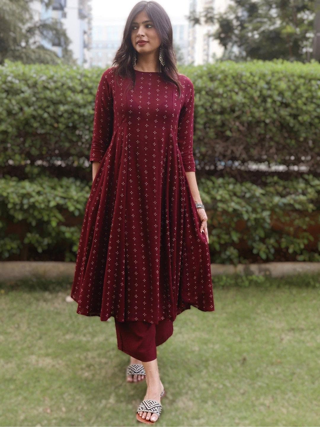 GoSriKi Women Floral Printed Anarkali Kurta with Trousers