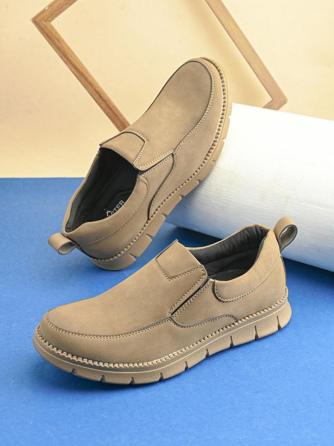 The Roadster Lifestyle Co. Men Slip-On Moccasins Loafers