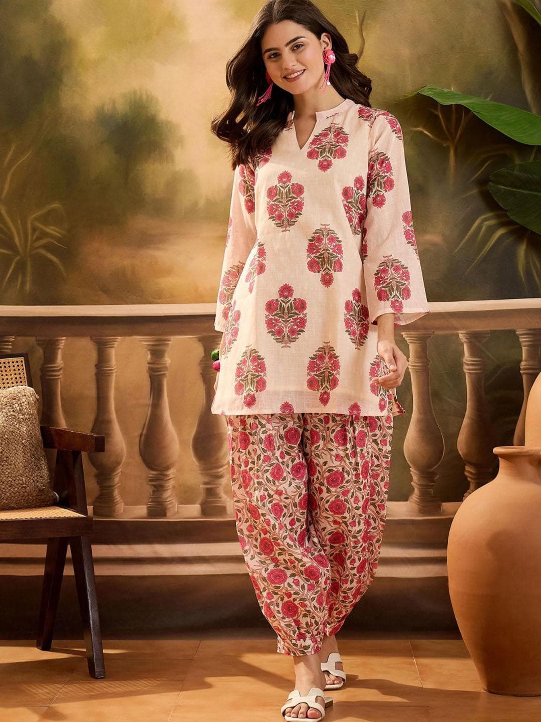 Sangria Women Linen Floral Printed Short Kurti With Farshi Salwar Set