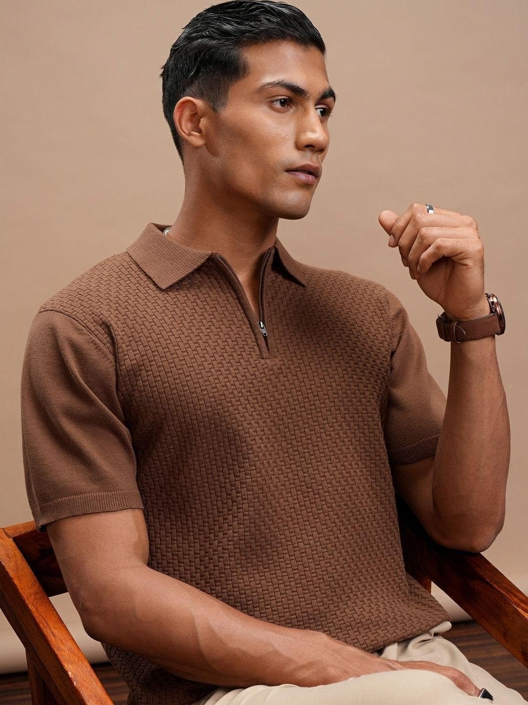 HIGHLANDER Men Polo Collar T-shirt