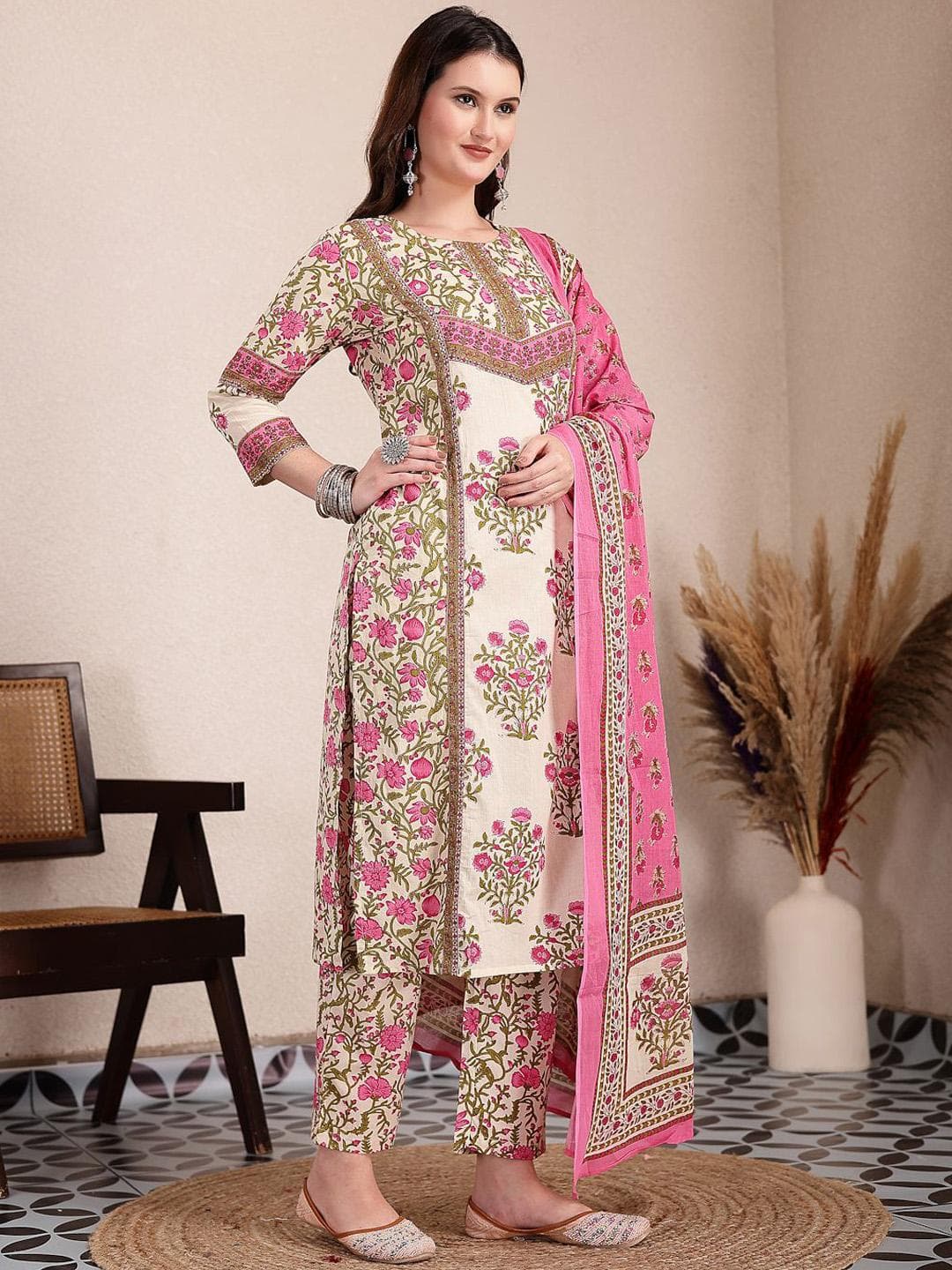 Yufta Women Floral Embroidered Regular Sequinned Pure Cotton Kurta with Trousers & With Dupatta