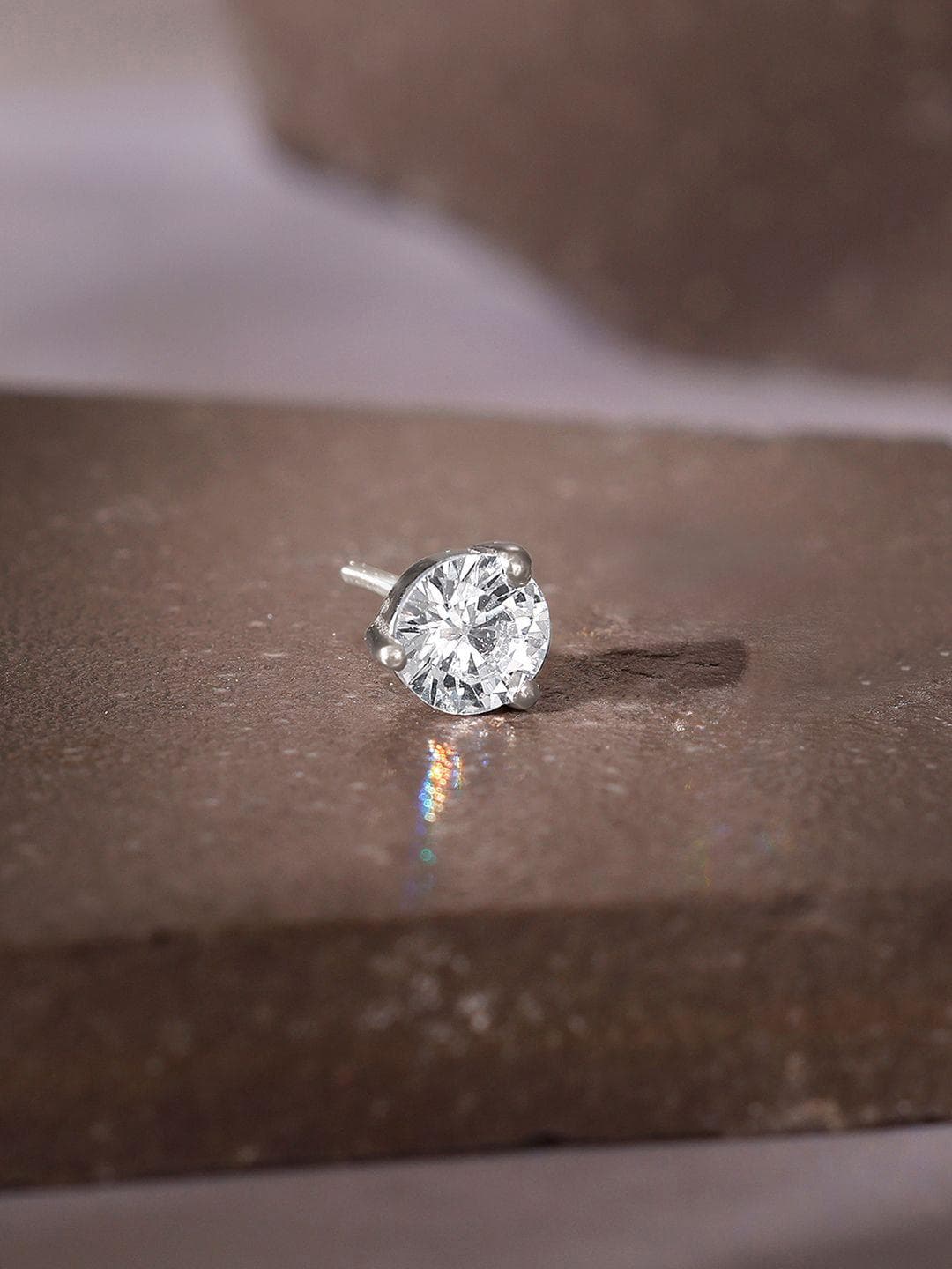 GIVA Contemporary Studs Earrings